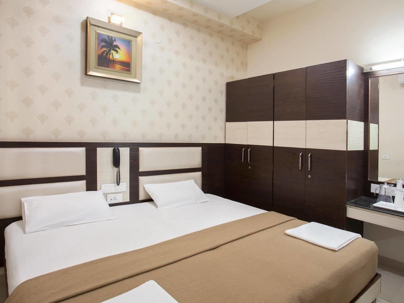 Ananyas Nest Hotel Coimbatore Ngoại thất bức ảnh