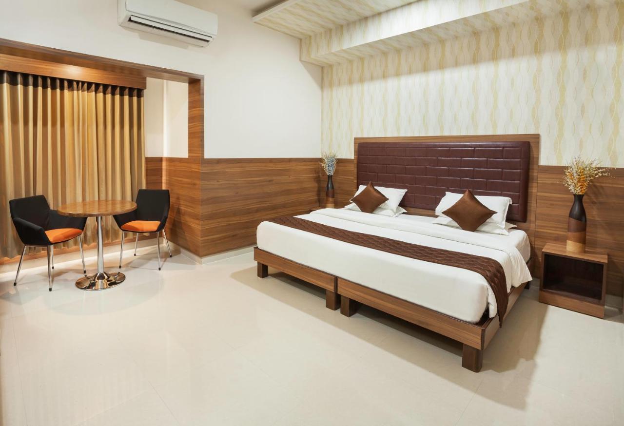 Ananyas Nest Hotel Coimbatore Ngoại thất bức ảnh
