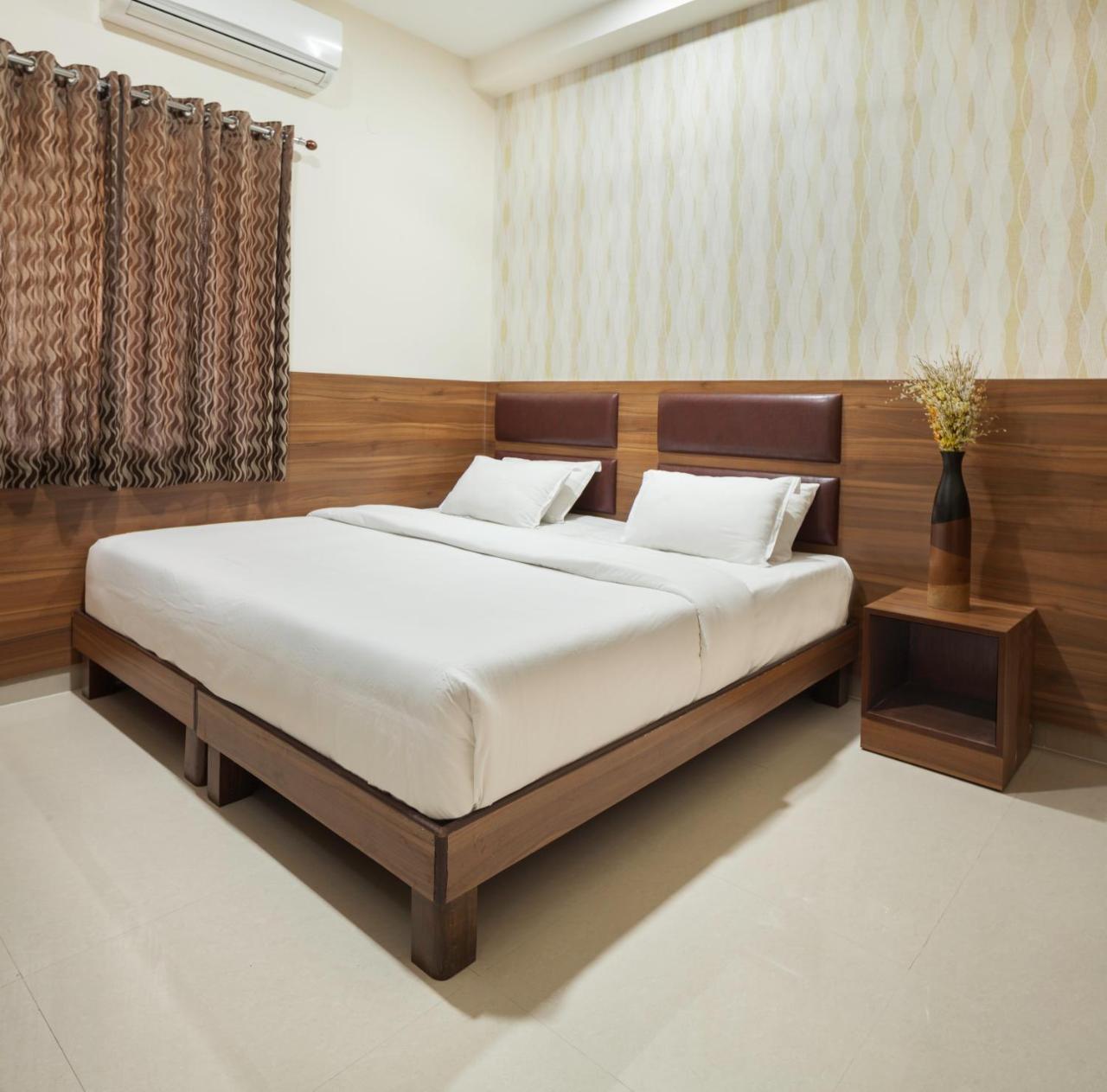 Ananyas Nest Hotel Coimbatore Ngoại thất bức ảnh